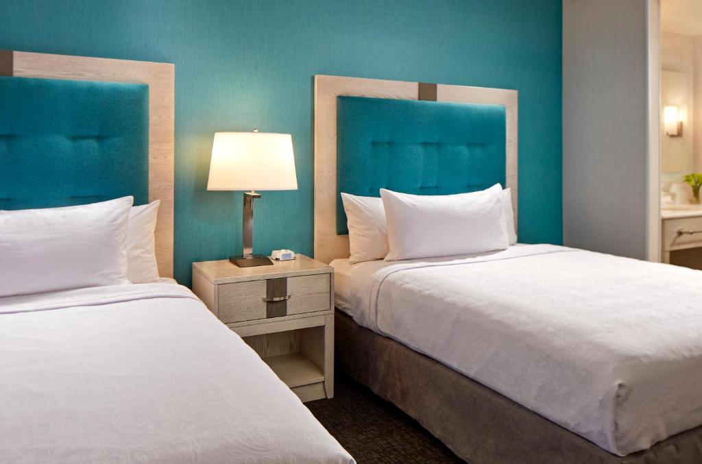 Room image 3